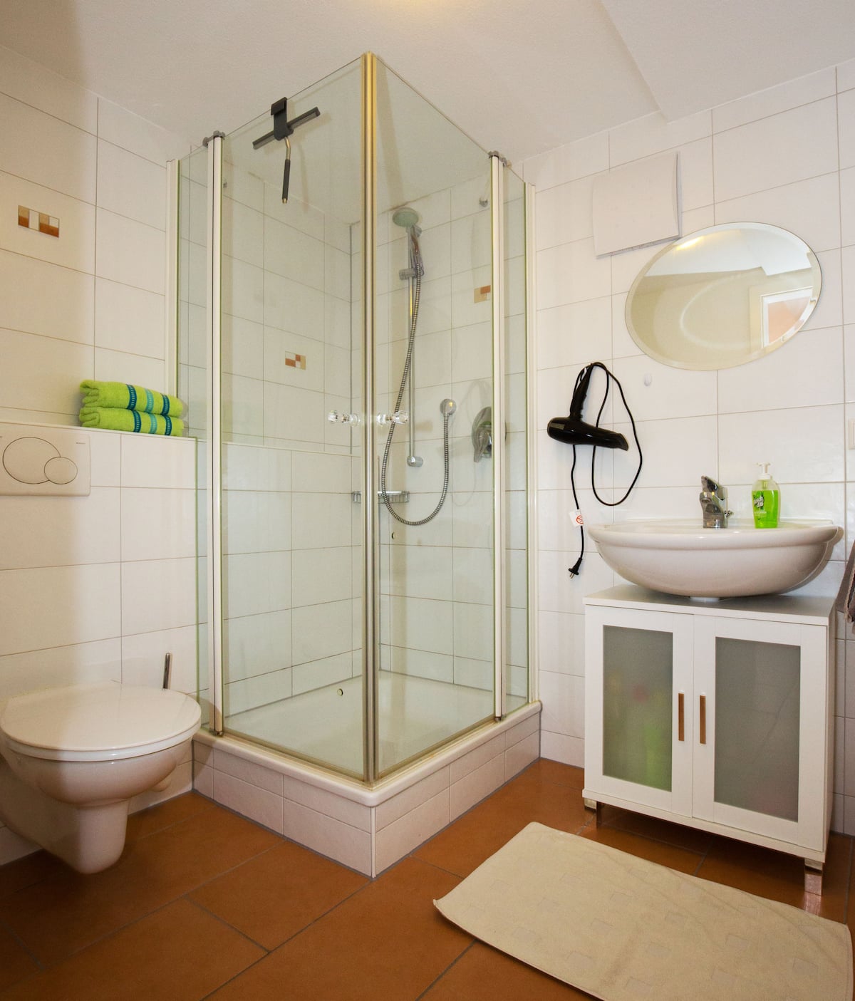 Bad mit Dusche